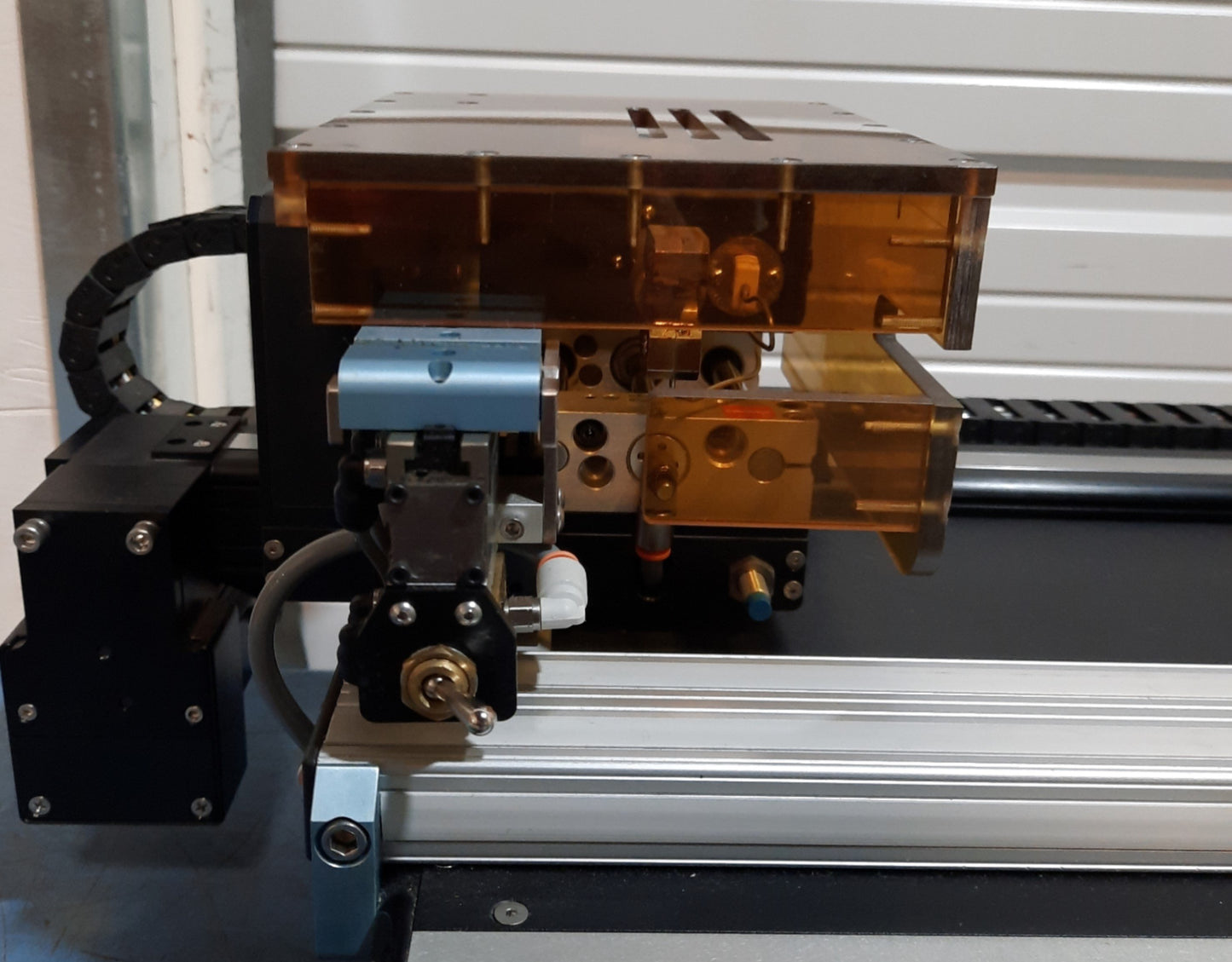 Used Beahm Designs 410-A Horizontal Laminator 750mm 20mm/sec 200-750°F 100PSI 120VAC