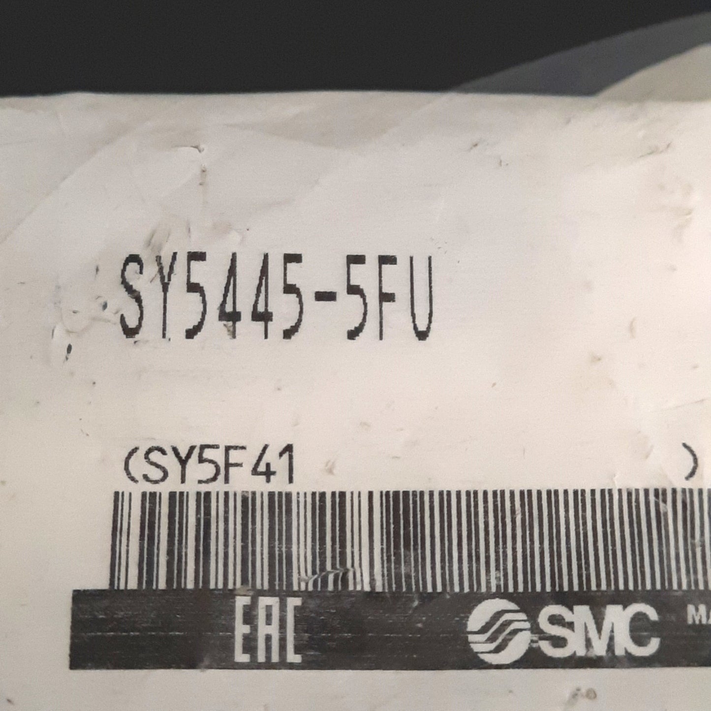 New SMC SY5445-5FU Solenoid Valve, 3-Position Center Exhaust, 0.7MPa, 24VDC Coil