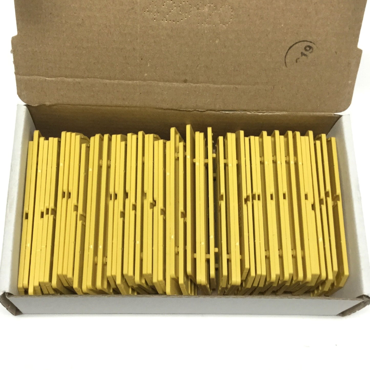 New – Open box Lot of 50 Allen Bradley 1492-EBL3Q-Y Terminal Block End Barrier Cover, Yellow
