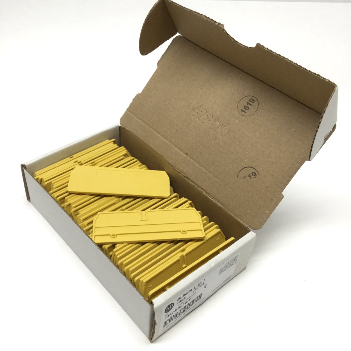 New – Open box Lot of 50 Allen Bradley 1492-EBL3Q-Y Terminal Block End Barrier Cover, Yellow