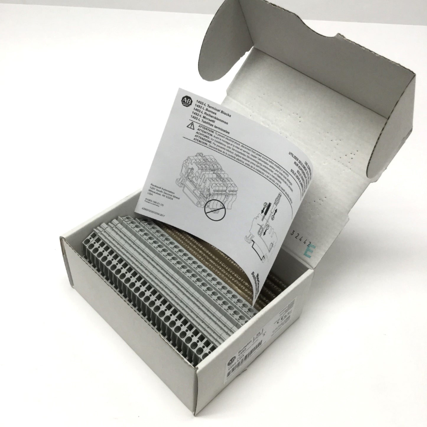 New Lot of 25 Allen-Bradley 1492-LD3 2-Circuit Spring Clamp Terminal Block, 600V 20A