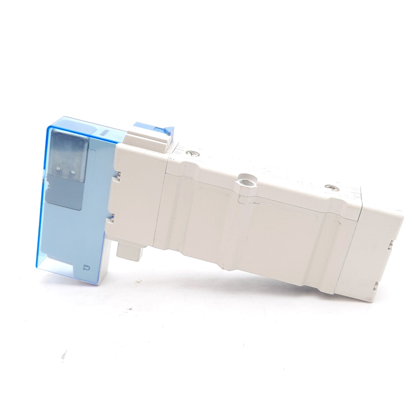 Used SMC SY7100-5UF1 Solenoid Valve 5-Port 2-Position, 0.15-0.7MPa, 24VDC Coil
