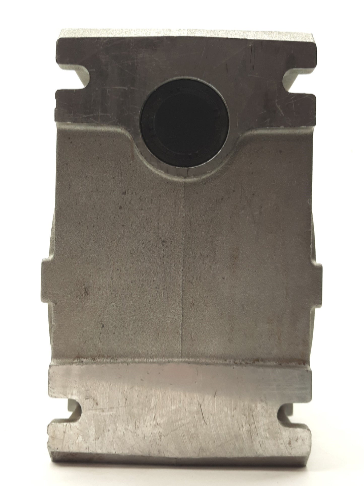 Used NORD SK 1SI63 Right Angle Gearhead, 30:1, 1416lb-in, 5/8" to 1 7/16" Shaft, 56C
