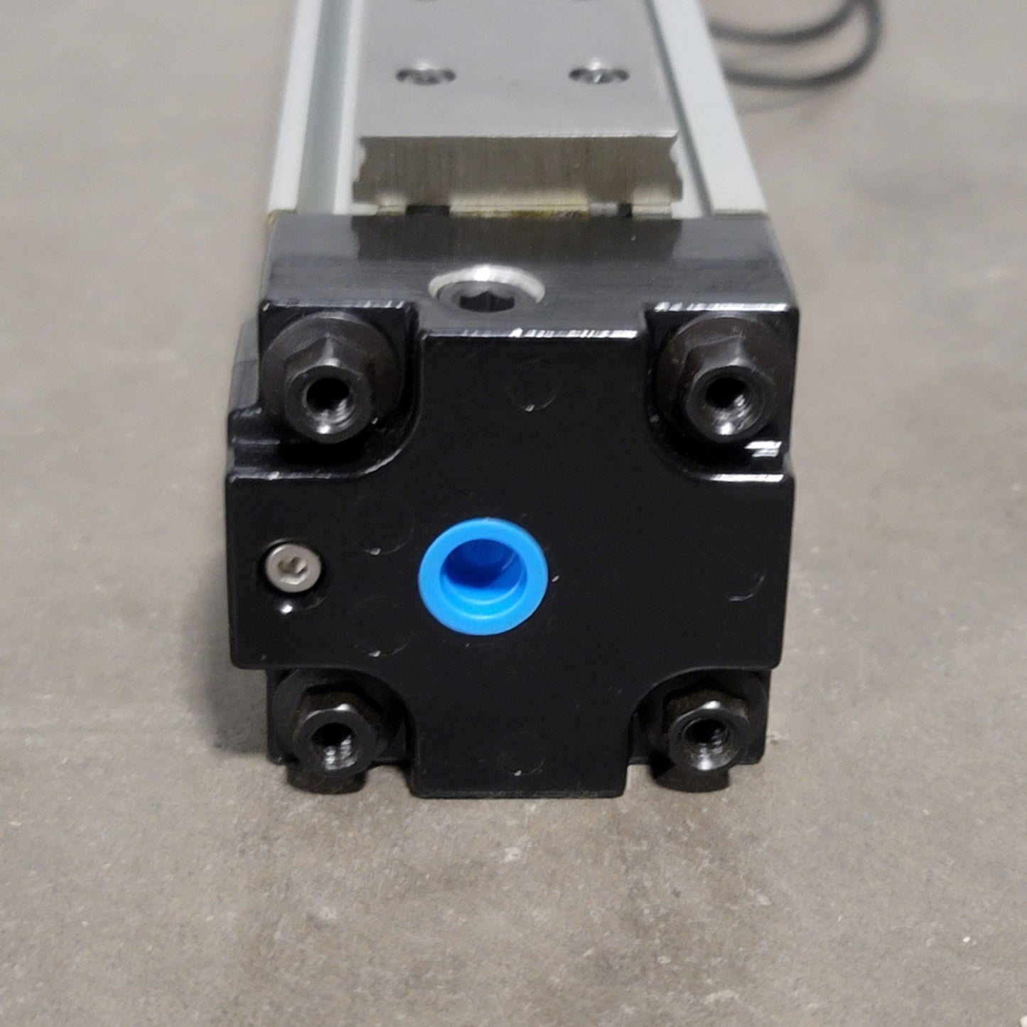 Used Tolomatic MXP40P-NP-SK28-TK2 Profiled Rail Pneumatic Linear Actuator, 28" Stroke