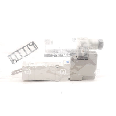 New SMC SY5140-5DZ Solenoid Valve, 5-Port 2-Position, 24VDC Coil, 0.15-0.7MPa