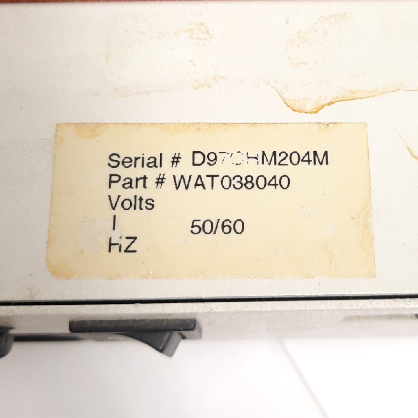 Used Waters WAT038040 CHM Column Heater Module, 115/230VAC, 2.4A, DB-9F *Corrosion*