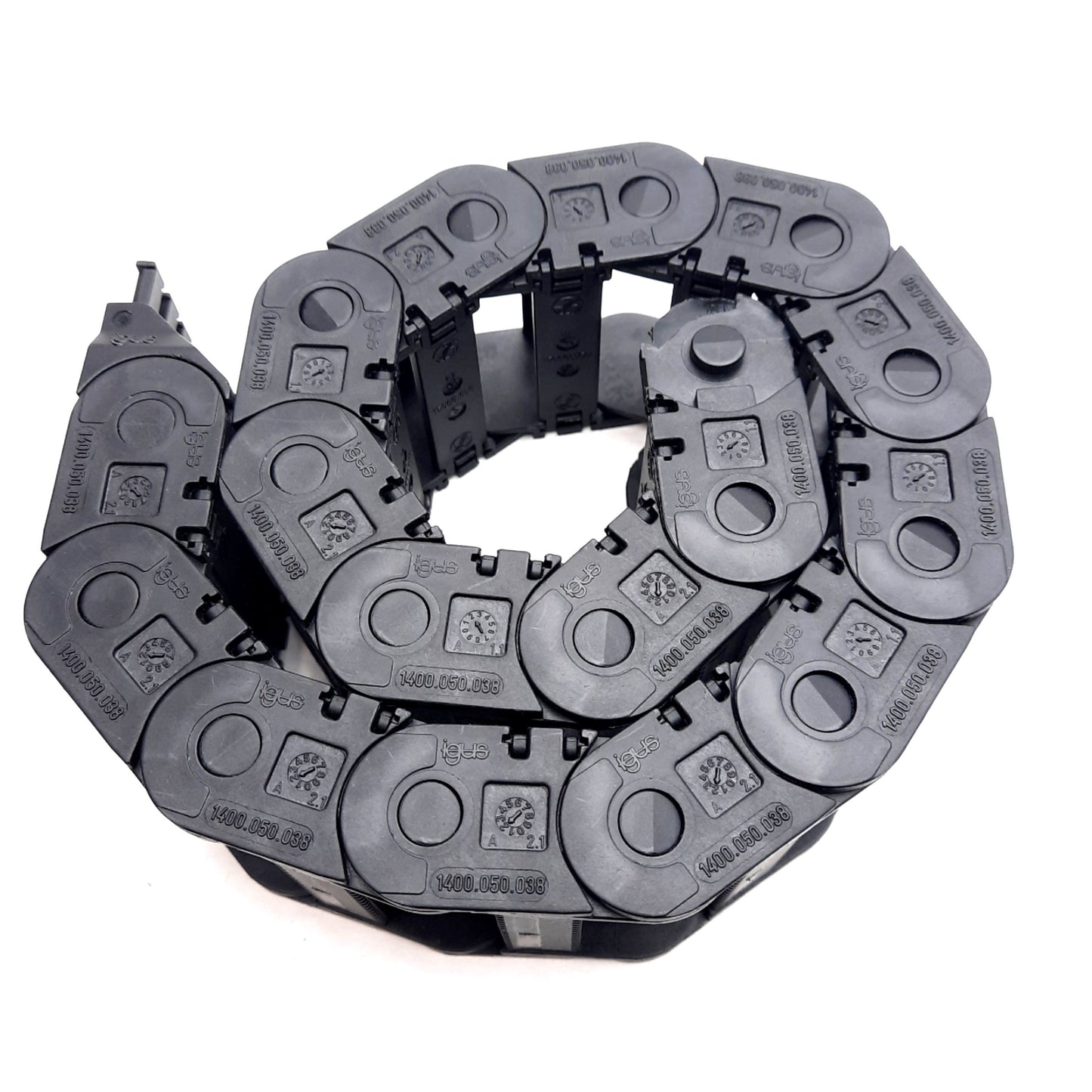 Used Igus 1400.050.038 Energy Chain, 38mm Bending Radius, 50mm x 21mm Inner, 2ft