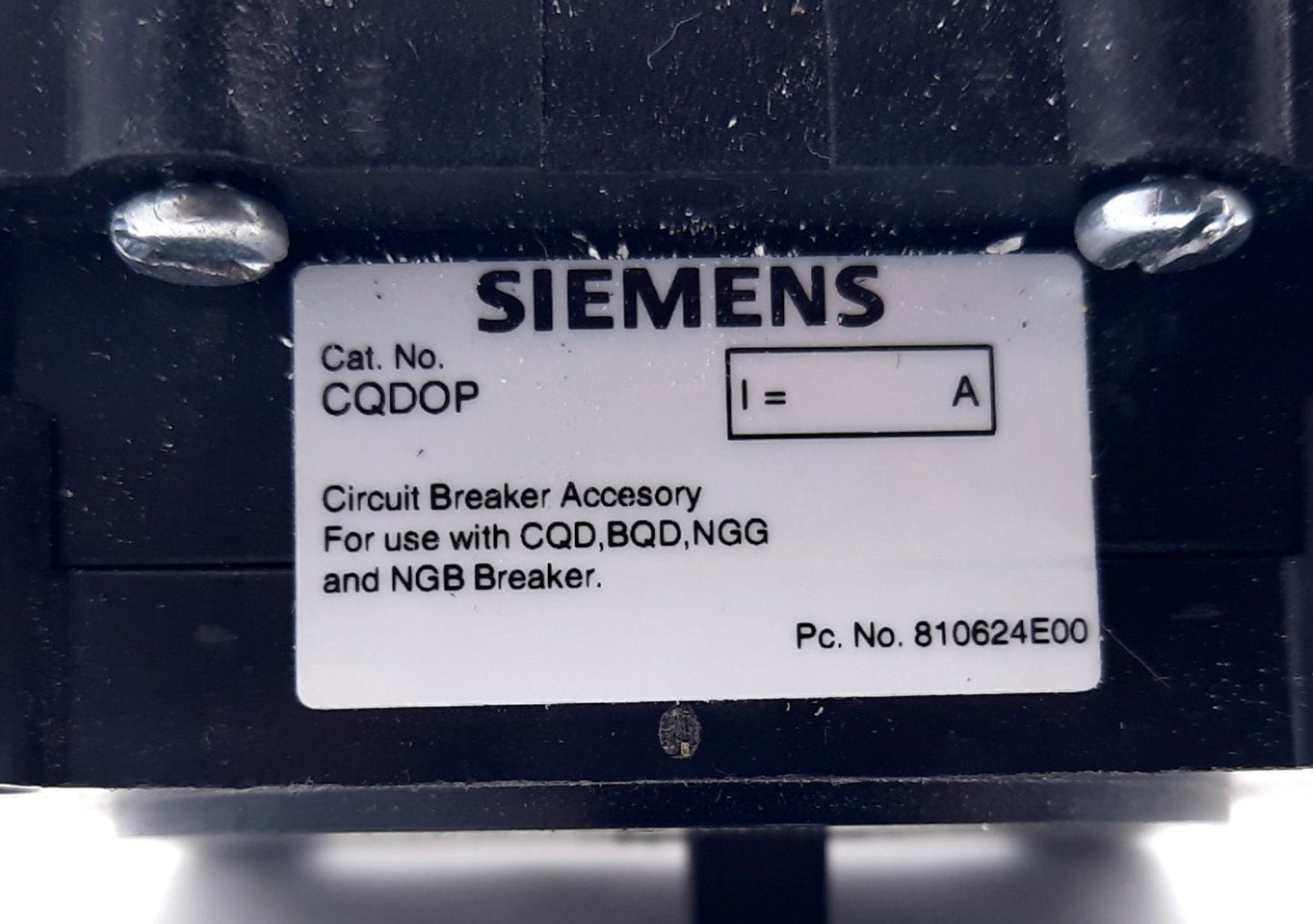 Used Siemens CQDOP Circuit Breaker Accessory Door Mounted Rotary Handle Types 1 & 12