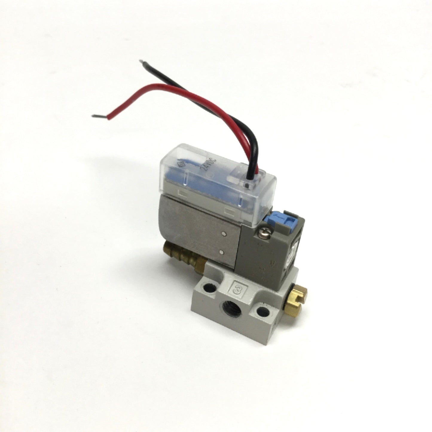 Used SMC V124A-5G-M5 V100 Solenoid Valve, 3-Port, NO, 0-0.7MPa, 24VDC