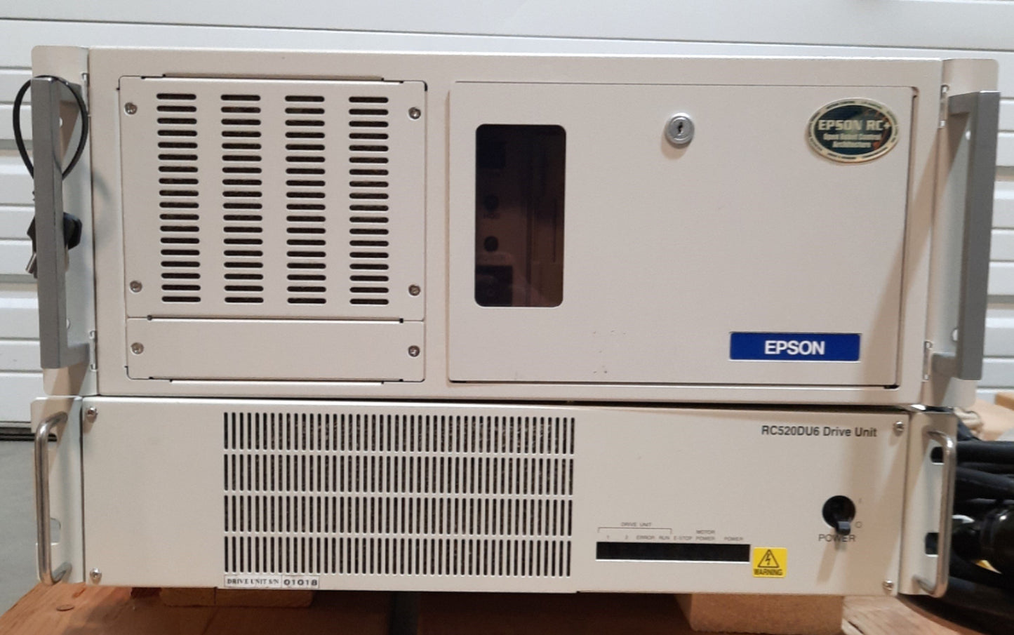 Used EPSON PS3-AS00 RC520 DU6 6-Axis Robot 3kg Load 949mm Reach 230VAC SPEL+/Vision