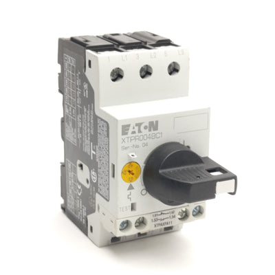 Used Eaton XTPR004BC1 Manual Motor Controller Starter, With XTPAXFA11, 3HP 600V Max