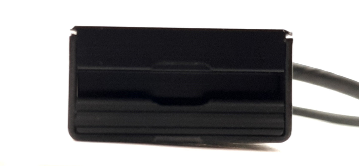 Used CCS TH2-27X27SW Machine Vision White LED Light 27mm² 24VDC 2-Pin 39 x 29 x 15mm