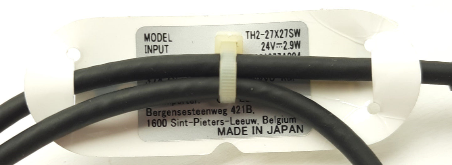 Used CCS TH2-27X27SW Machine Vision White LED Light 27mm² 24VDC 2-Pin 39 x 29 x 15mm