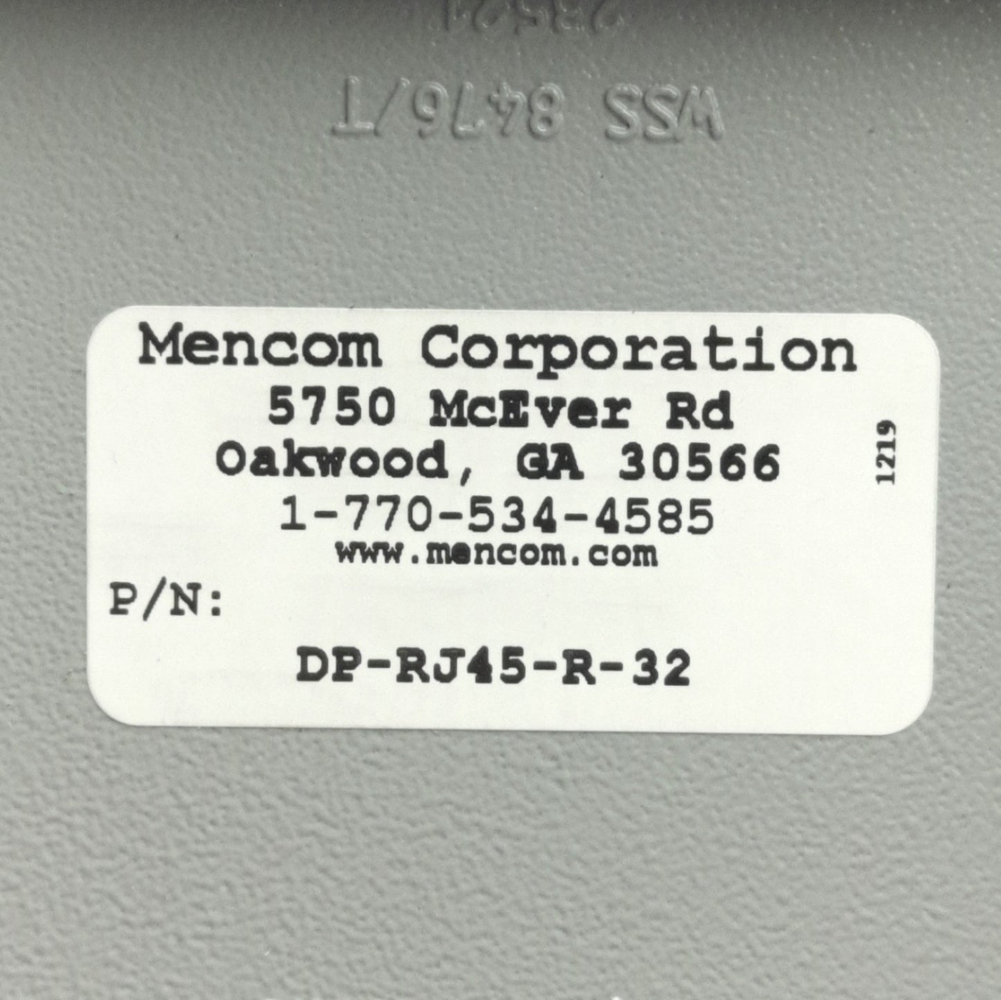 Used Mencom DP-RJ45-R-32 Panel Outlet, 120V Duplex, Size 32 Bulkhead, 3 Amp Reset