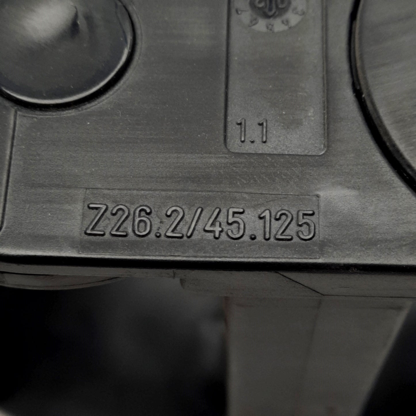 Used Igus Z.26.2/45.125 Energy Chain, 125mm Bending Radius, 100mm x 37.1mm Inner, 5ft