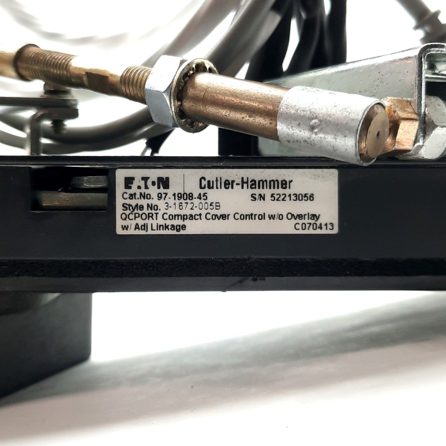 Used Eaton 97-1908-45 QCPort Cover Control W/O Overlay w/ Adjustable Linkage