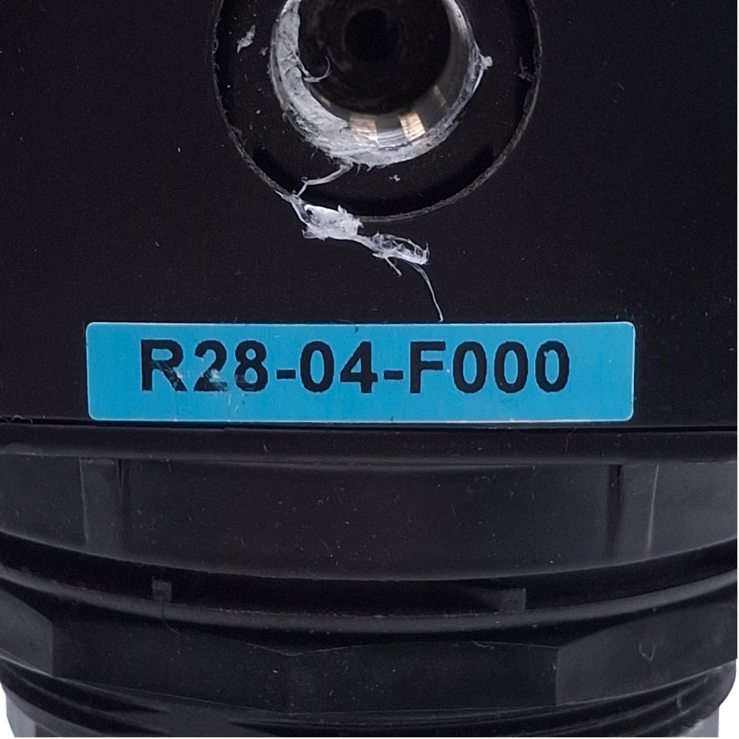 Used Wilkerson R28-04-F000 Pneumatic Regulator, 300psig In, 0-125psig Out, 1/2in NPT