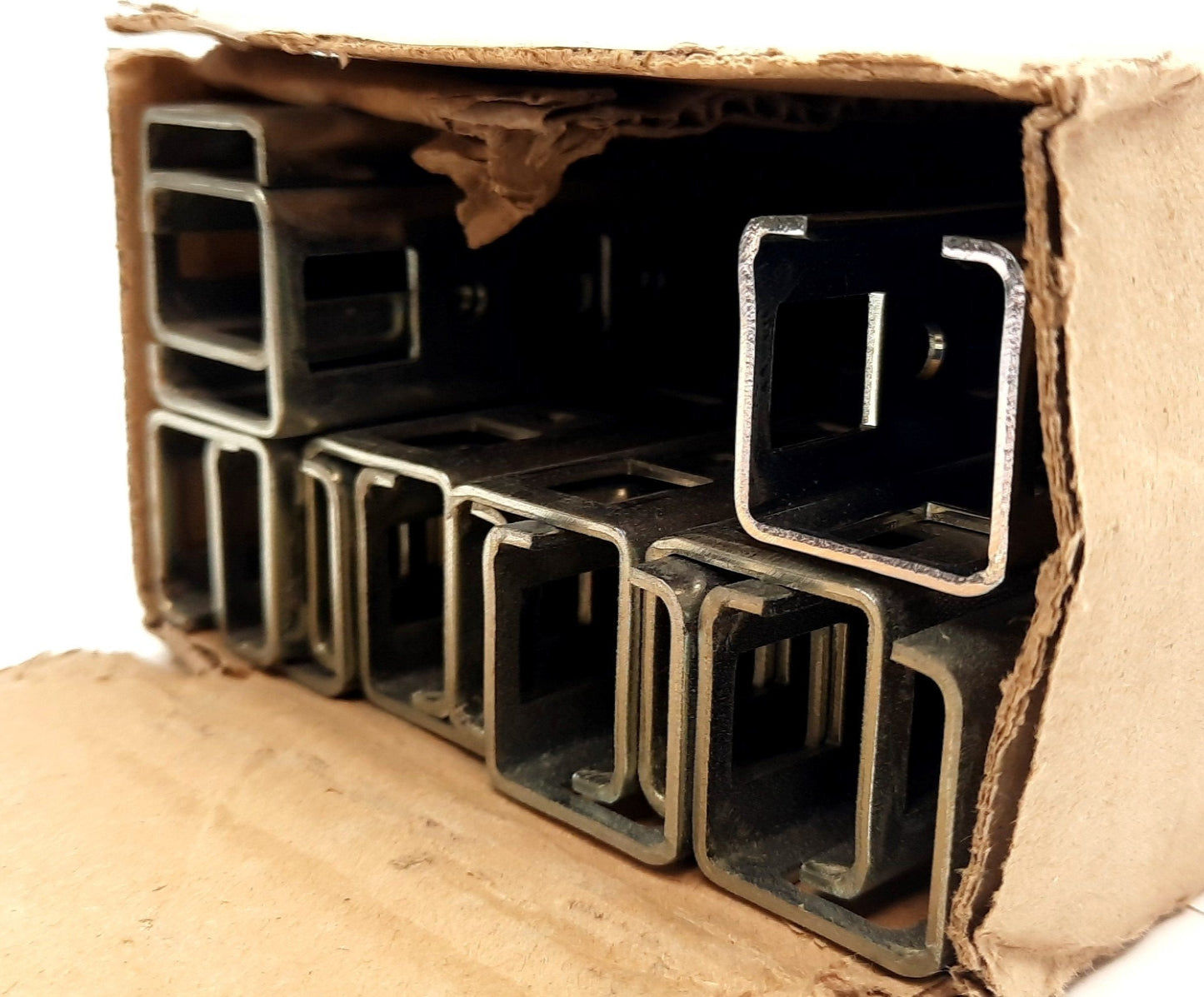 New – Open box Lot of 12 Rittal PS 4172.000 Punched Rail Support Rail 695mm L x 23mm H x 23mm D