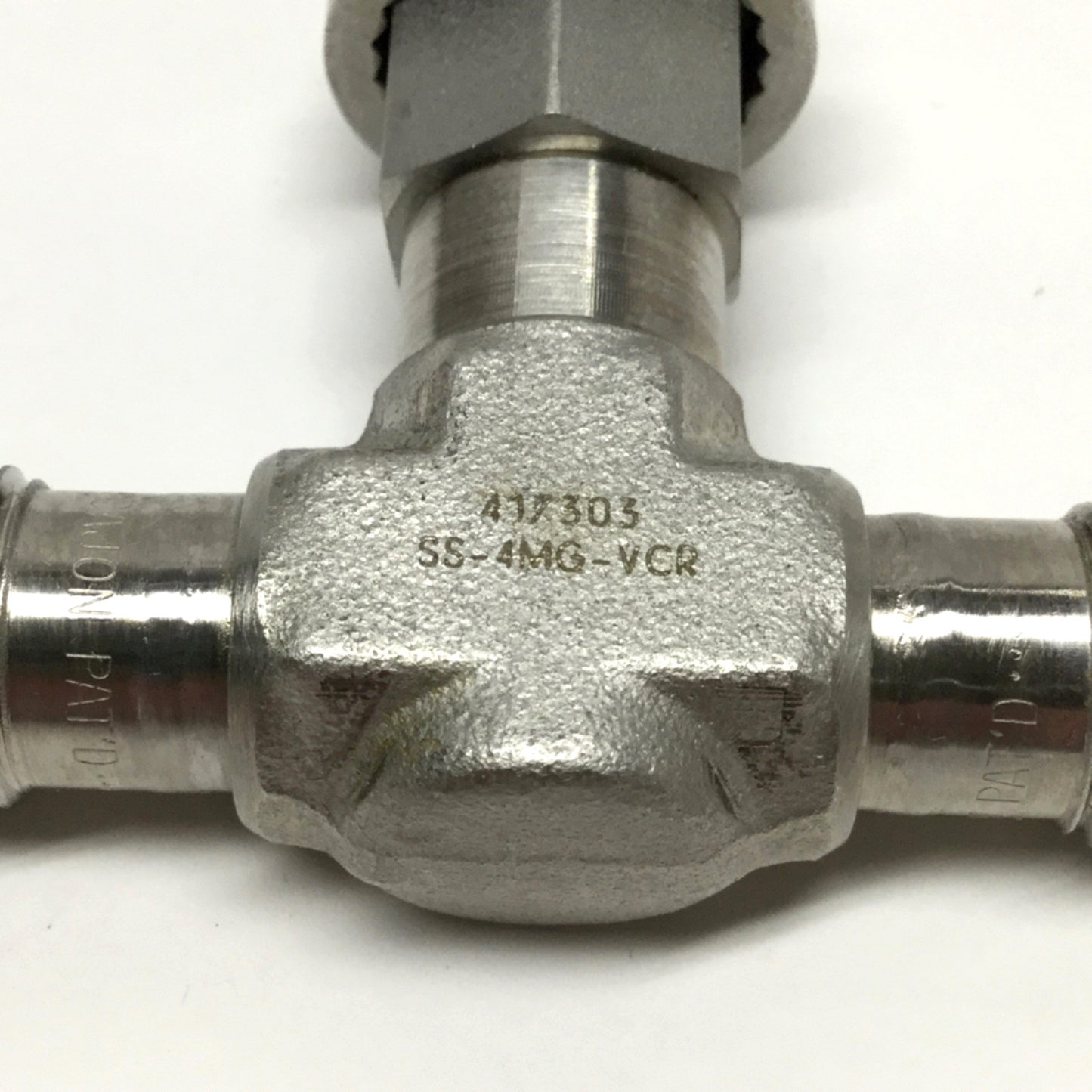 Used Swagelok SS-4MG-VCR Medium Flow Metering Valve, 1/4" Male VCR, 316 Stainless
