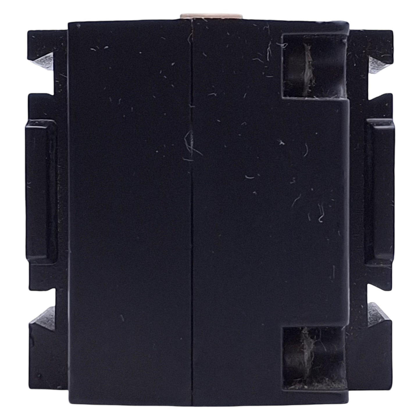 Used Wilkerson V28-04-0000 Manual Shutoff Valve Block, 150psig, 1/2in NPT Ports