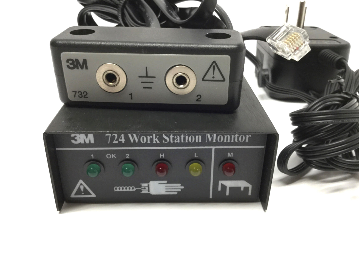 Used 3M 724 Work Station Monitor w/ 732 Dual Remote Wrist Strap Jack And Power Supply