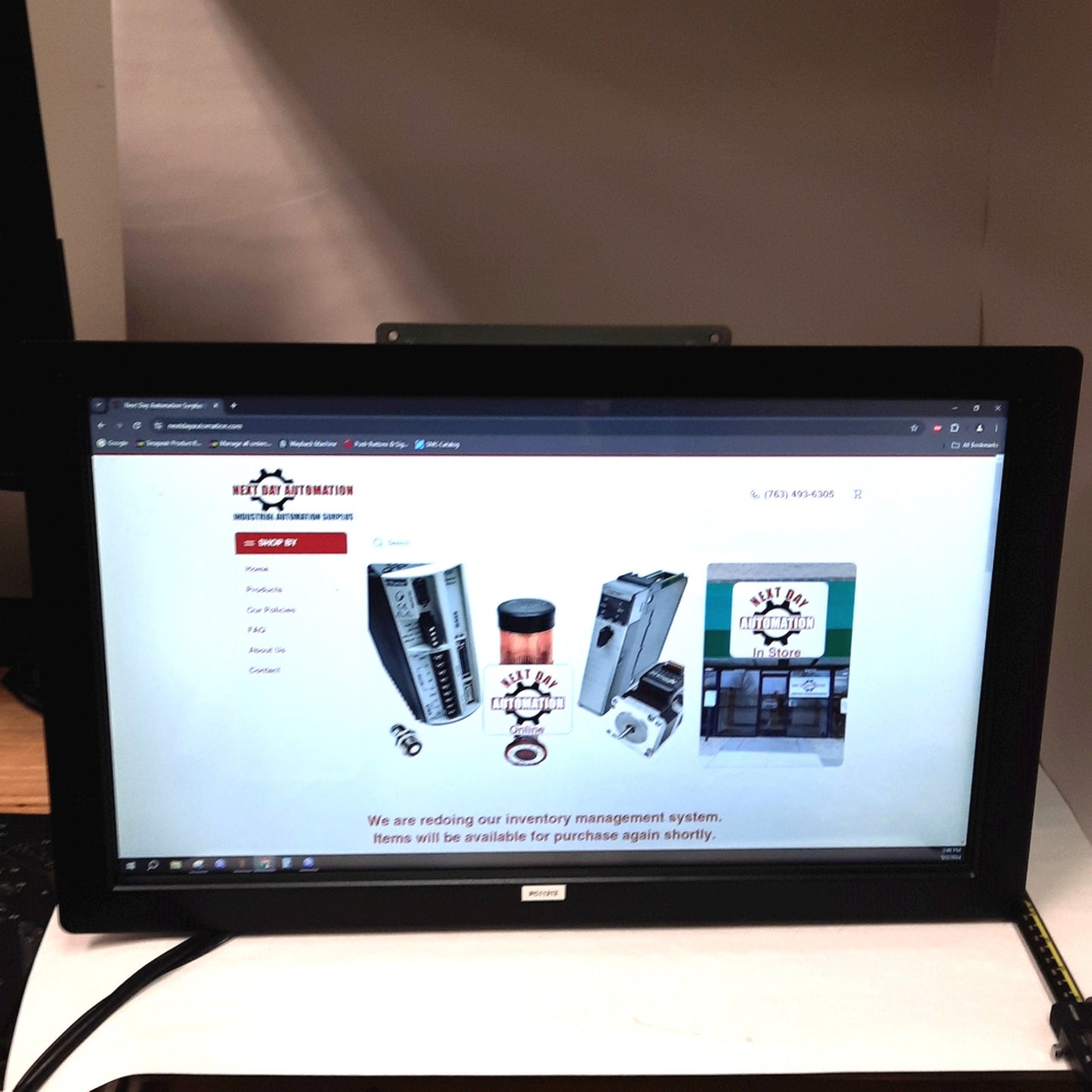 Used Elo ET2293L-8CWB-0-ST-NPB-G Touch Monitor 1920x1080 21.5in HDMI/VGA/Display Port