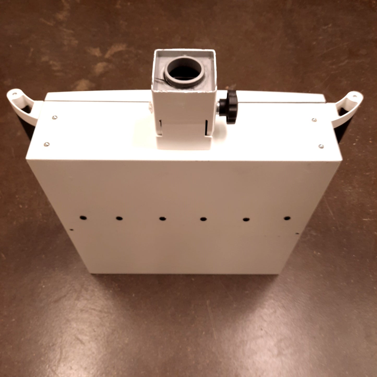 Used Hoffman CP556018B HMI Enclosure, 22.5x21.63x7in, 11x13.5in Cutout, ø30mm Holes