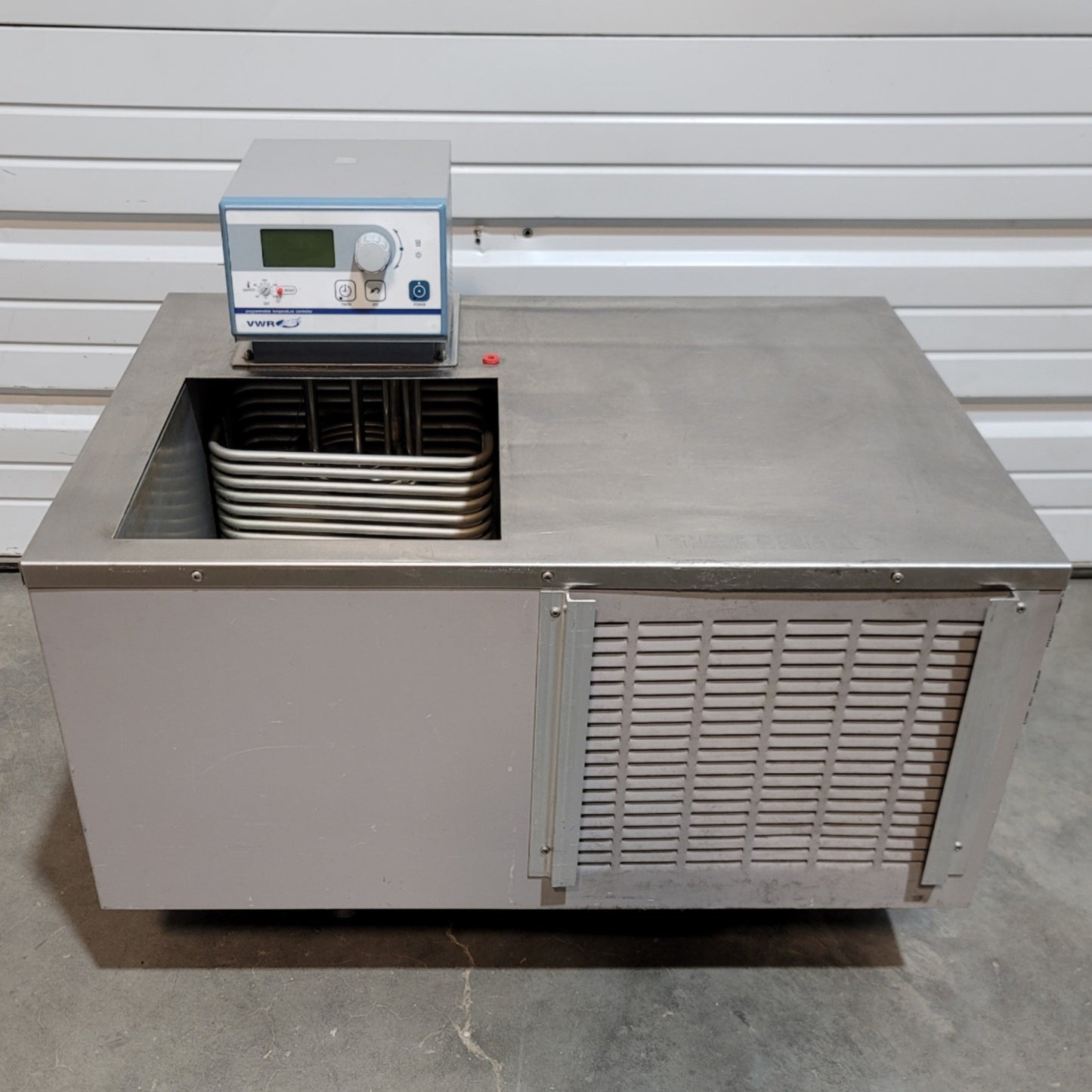 Used VWR 13271-130 Signature Refrigerated Heating Circulating Bath 28 Liters, 120VAC