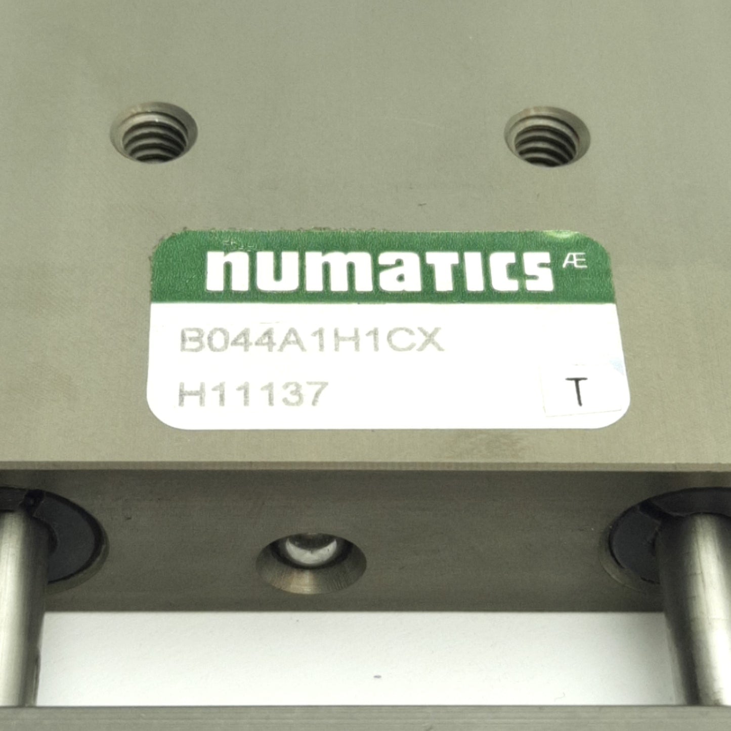 Used Numatics B044A1H6DX Pneumatic Slide 0.437" Bore, 4" Stroke, 10-32 Ports