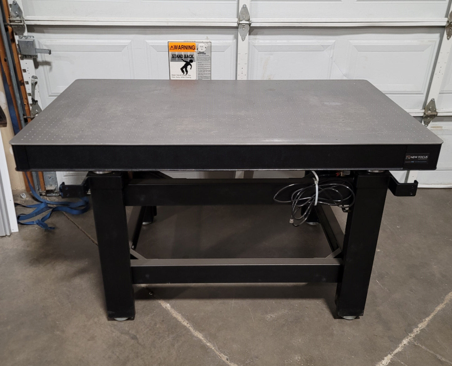 Used New Focus 78-23765-001 Vibration Isolation Optical Breadboard Table 59" x 35"