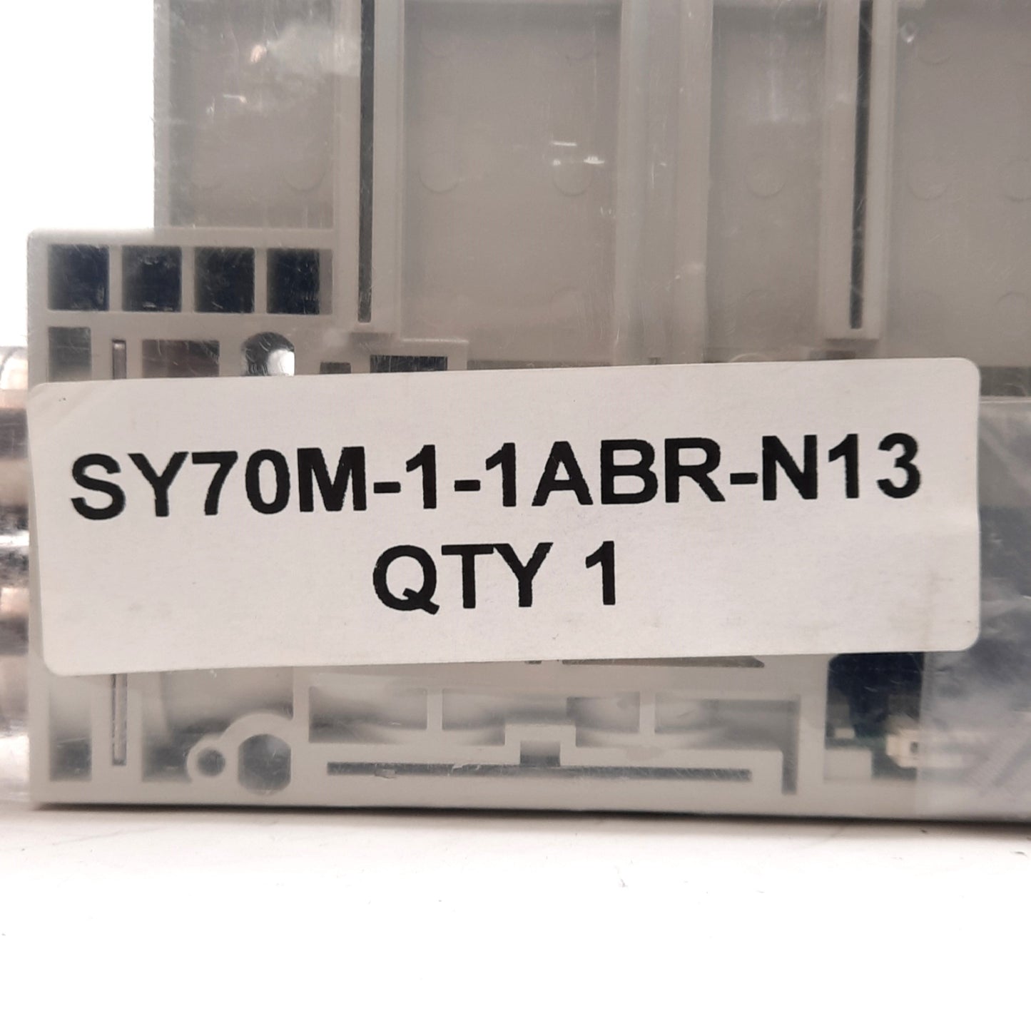 New – Open box SMC SY70M-1-1ABR-N13 U Side End Plate For SS5Y7 Manifold ø1/2in One-Touch 0.7MPa