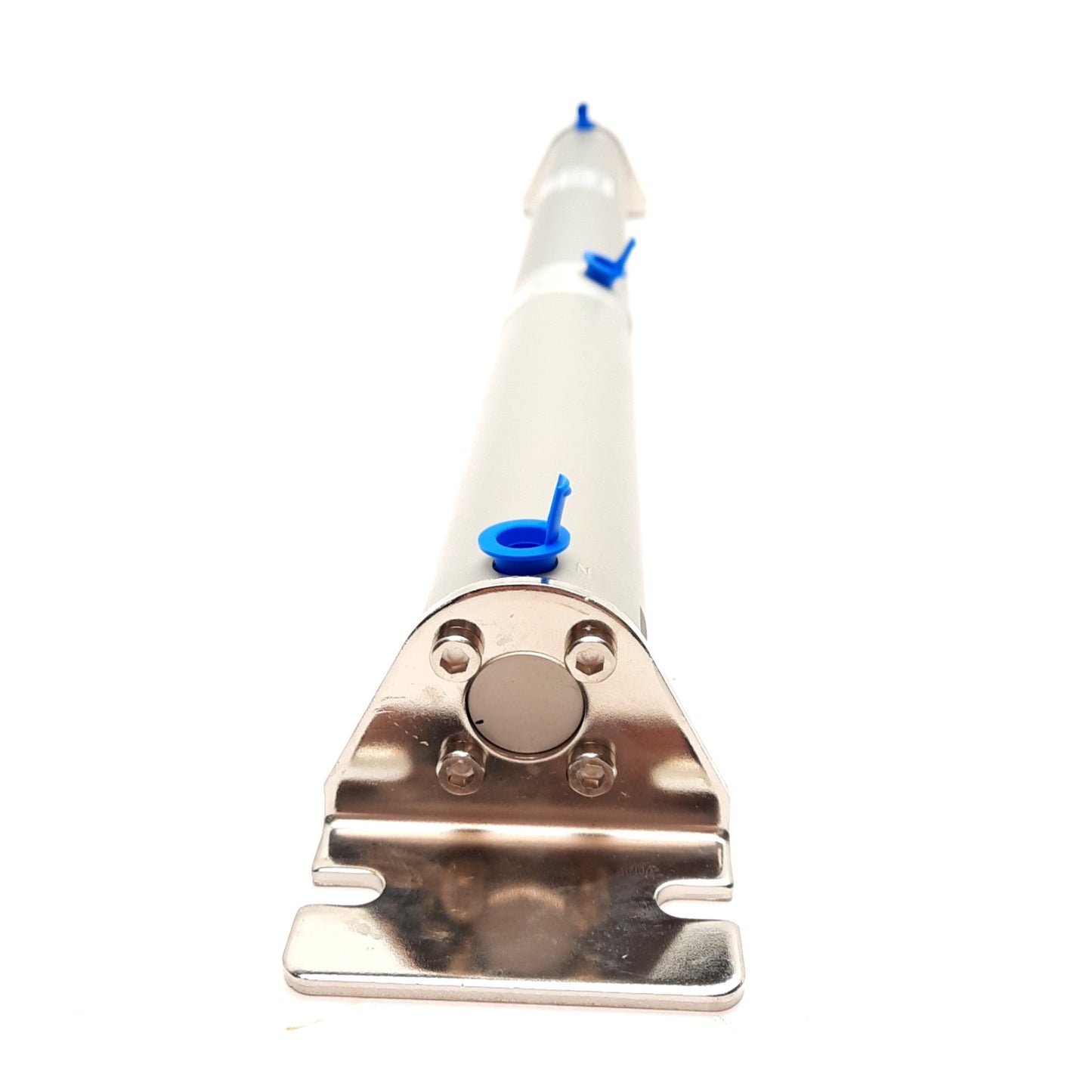 New – Open box SMC NCDGLN32-0500+0400-XC11 Double Stroke Cylinder, 5in+4in Stroke, ø1.25in Bore