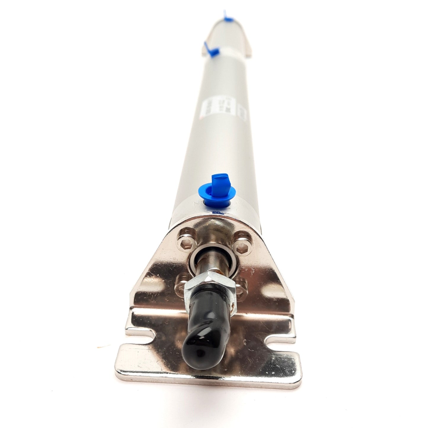 New – Open box SMC NCDGLN32-0500+0400-XC11 Double Stroke Cylinder, 5in+4in Stroke, ø1.25in Bore