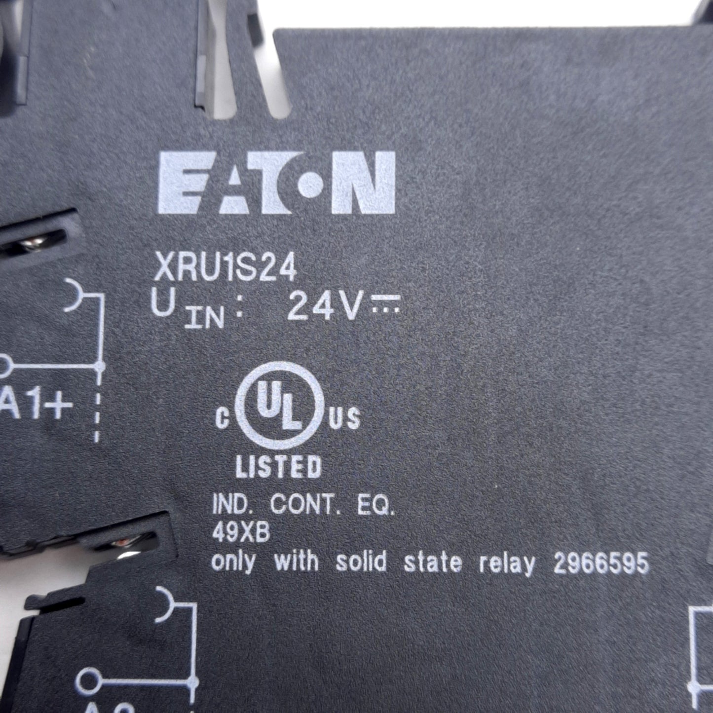 New – Open box Lot of 2 Eaton XRU1S24 OptoCoupler Terminal Block Socket w/ Relay, 2A 24VDC