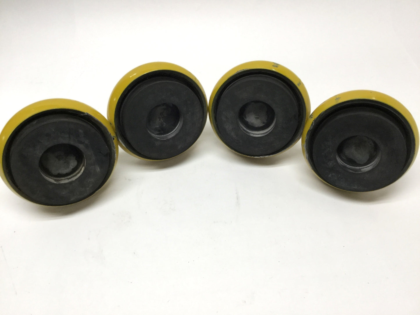 Used Lot of 4 Barry LM3-B Anti-Vibration Leveling Foot Mounts, Ø4.75", 1/2-13 Stem