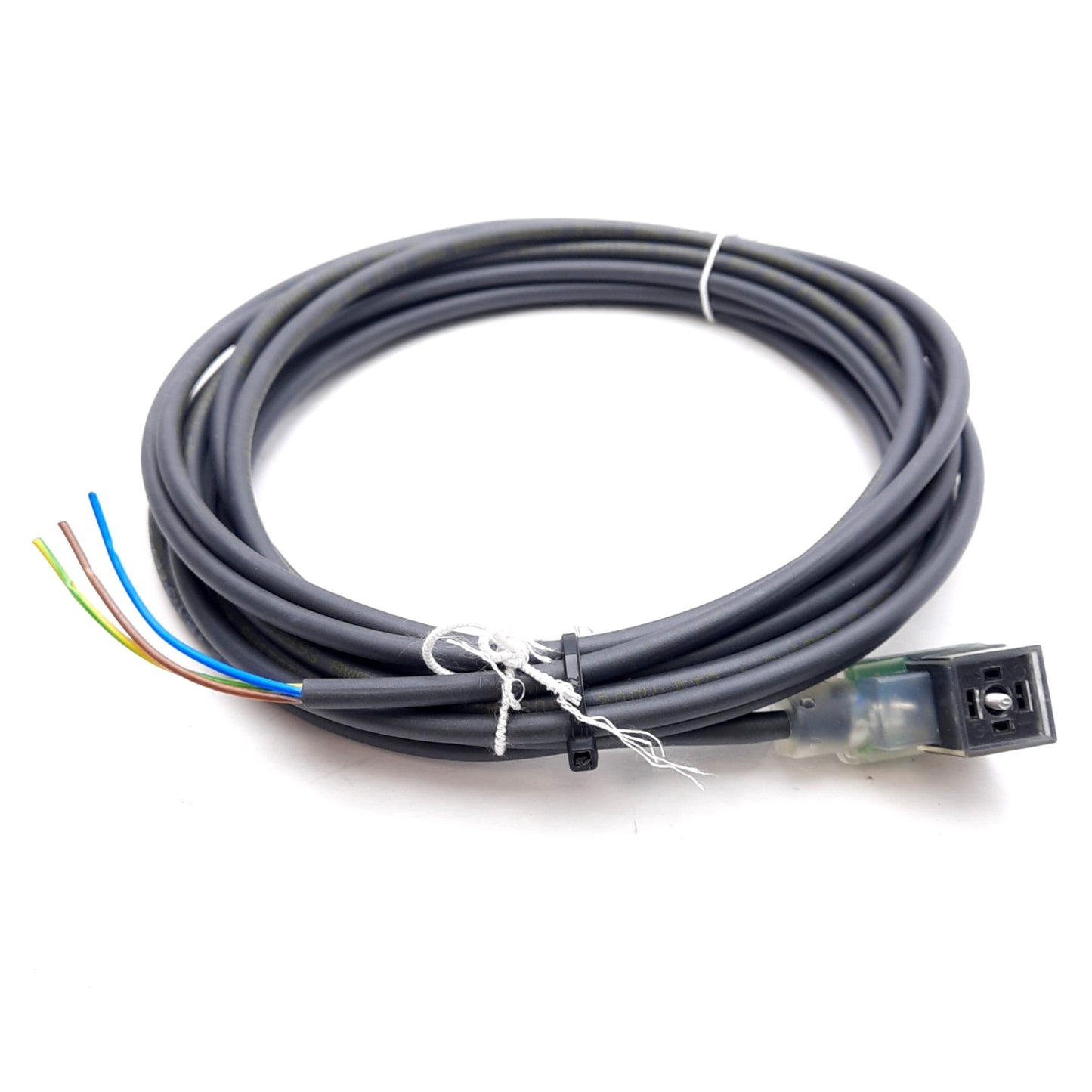 New – Open box Lumberg Automation VCD 1B-3-226/5M DIN Connector Cable, Form C, 24V 4A, 5m