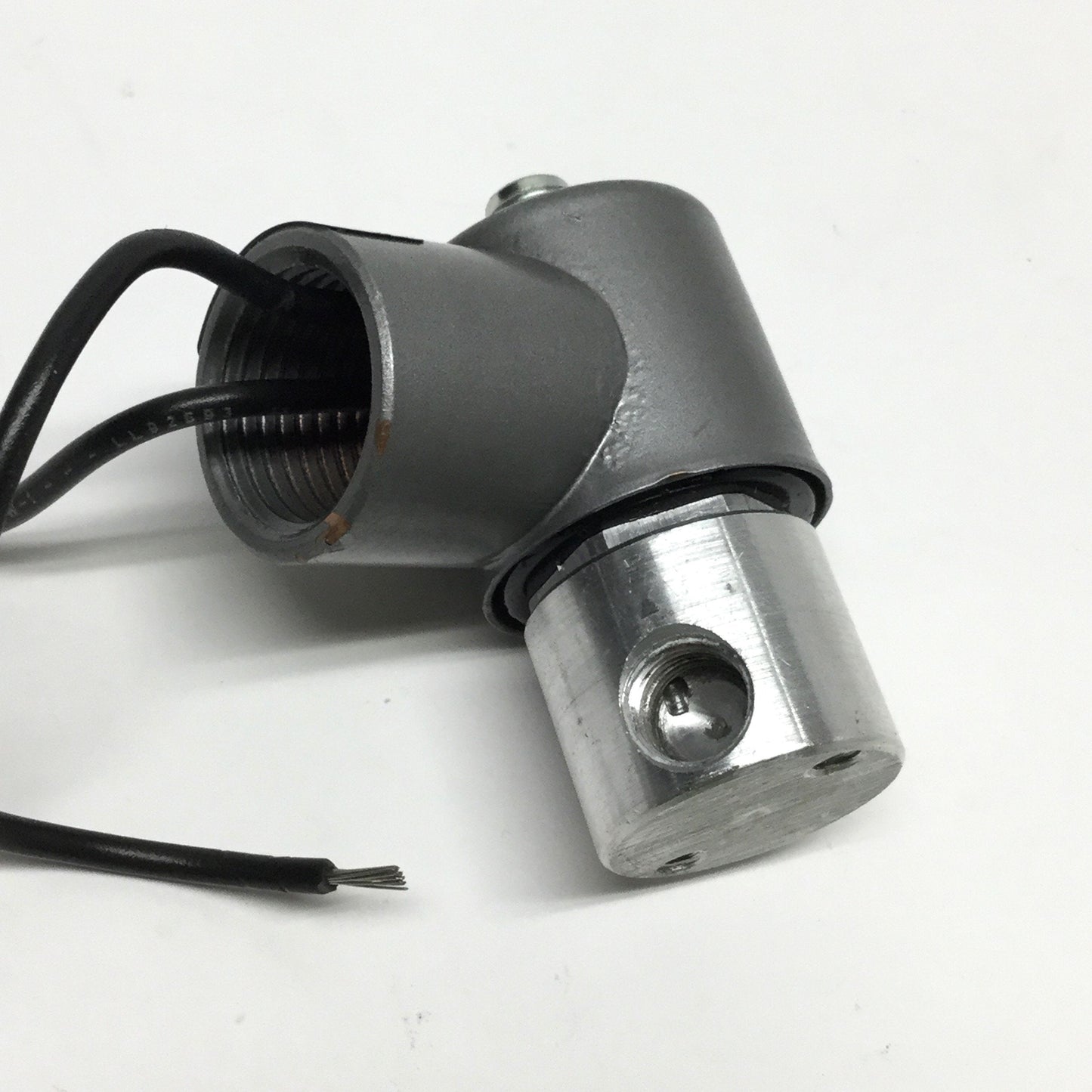 Used Mead MB12-2CSC-120VAC Solenoid Valve 2-Way NC, 120VAC Coil, 120psi Max, 1/8" NPT