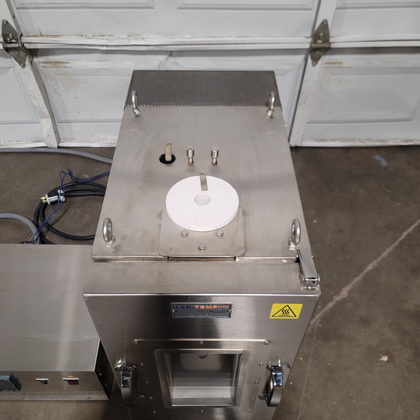 Used Thermcraft LBO-24-10-10-11-5001 Medium Range Lab Oven -200 To 600°F 208-230V 1Ph