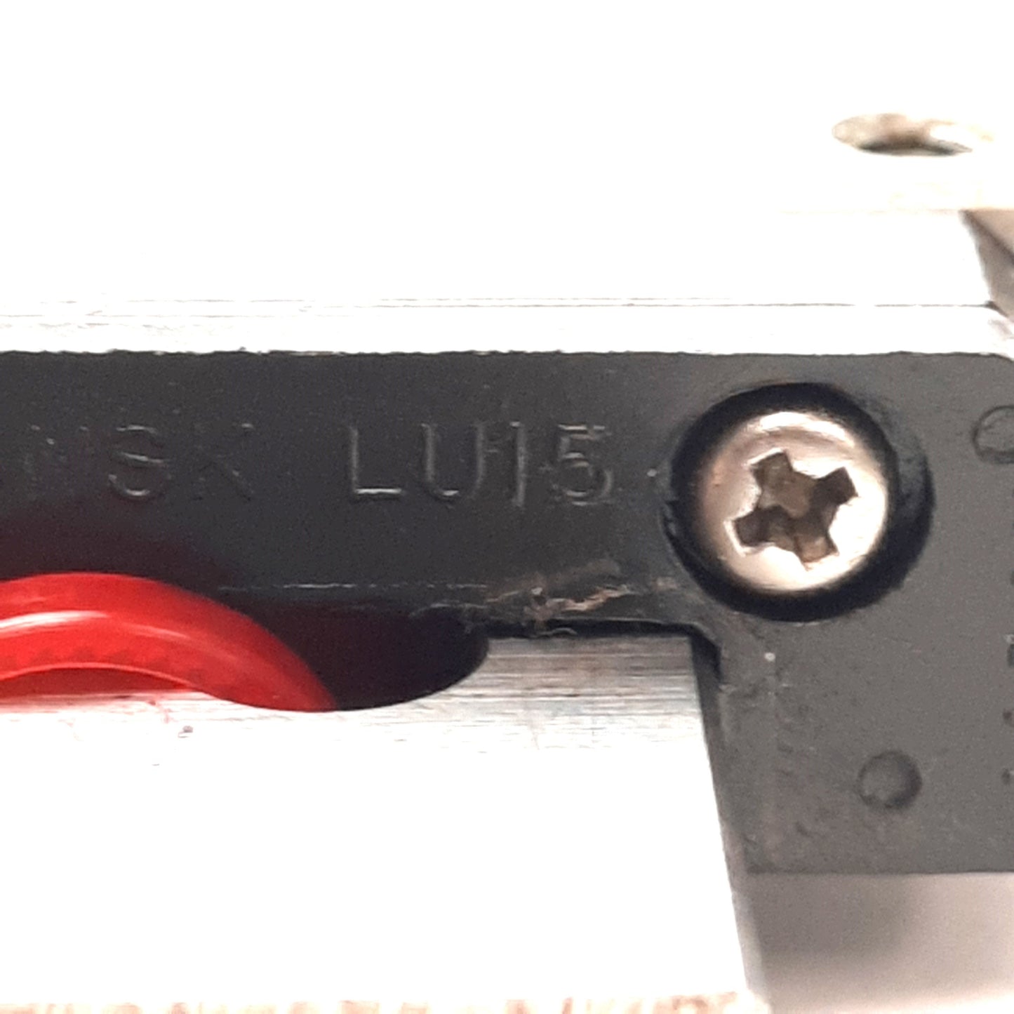 Used NSK LU15-990 Single Carriage Linear Slide Rail 990mm Long, 43.6x32x16mm Carriage