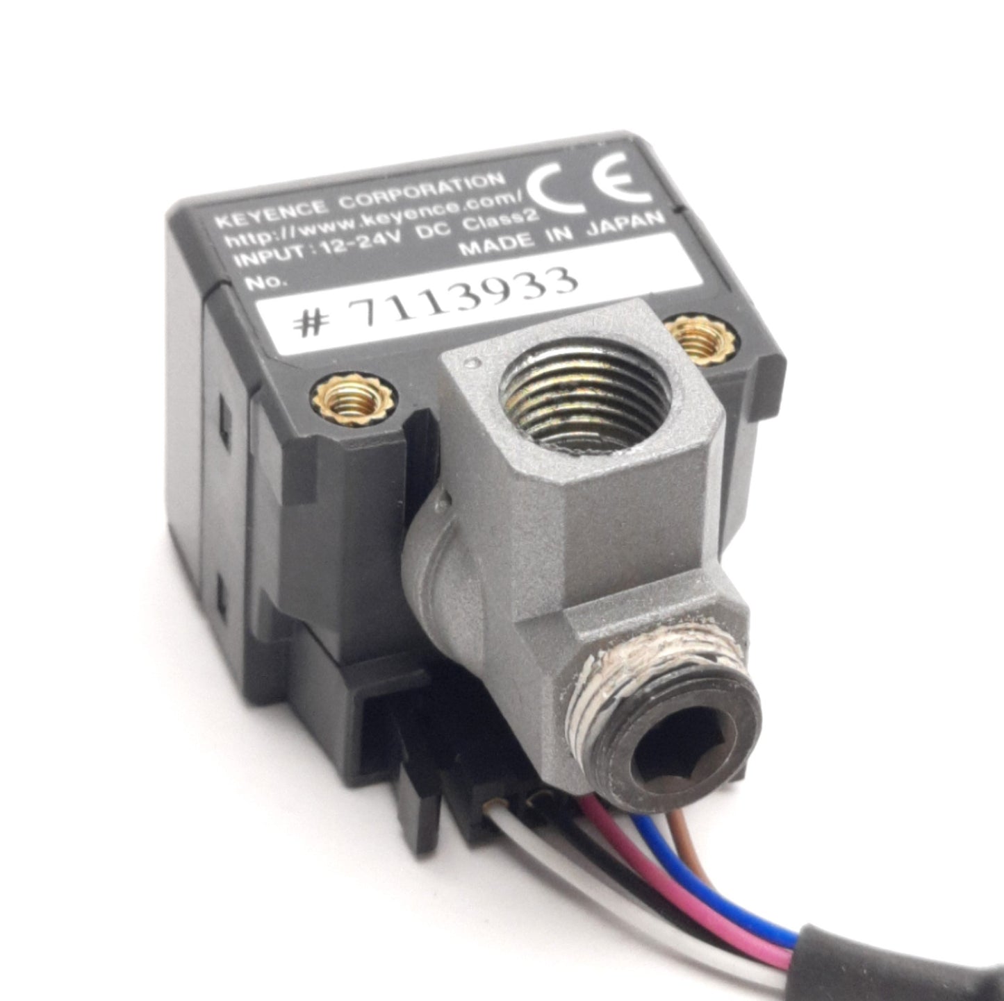 Used Keyence AP-C31KP Negative Pressure Switch, PNP Output, 0 to -29.9In/Hg, 10-24VDC