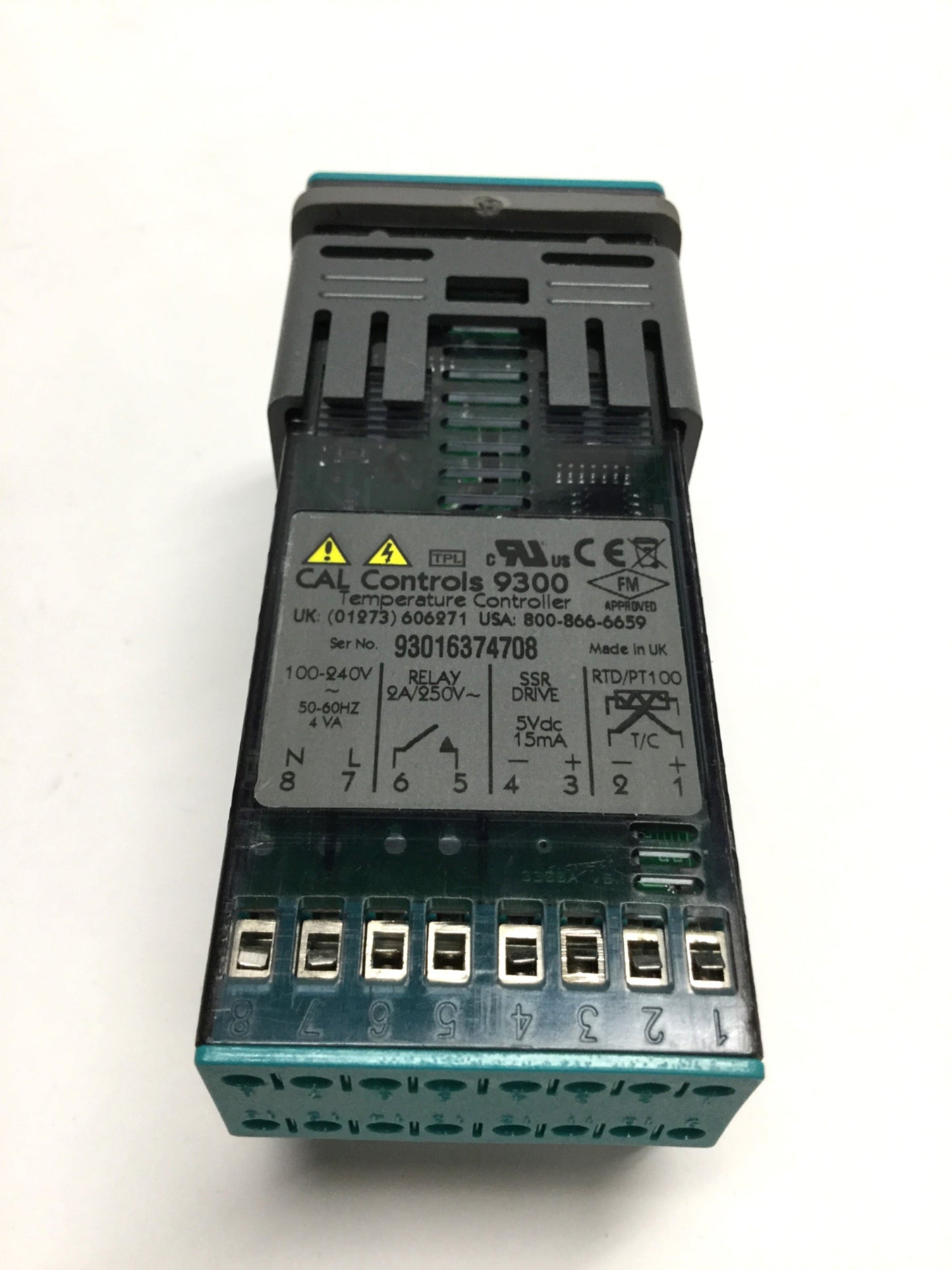 Used Cal Controls 9300 PID Temperature Controller 100-240VAC, 2A 250V Relay Out