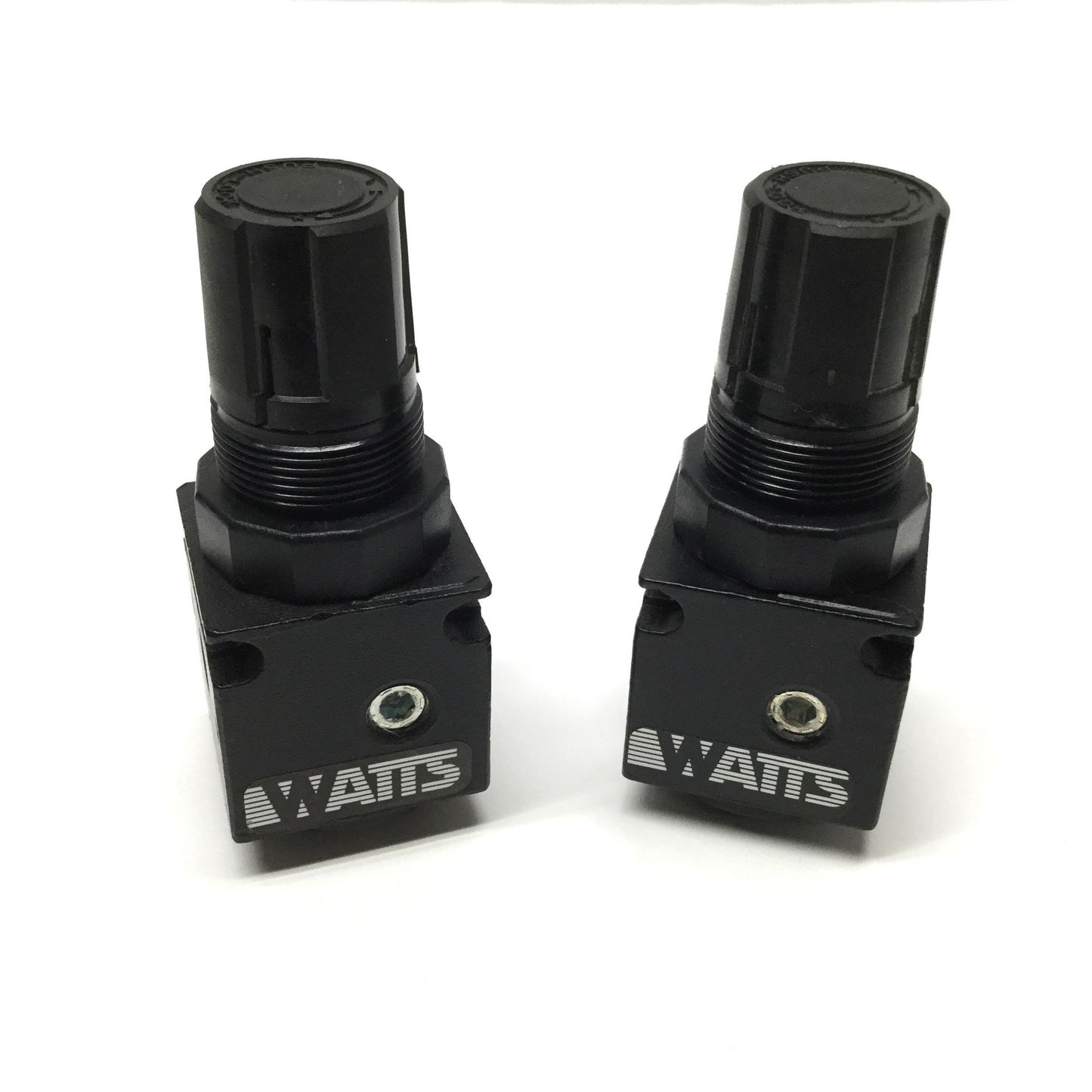 Used Lot of 2 Watts R35-01C QUBE Air Pressure Regulators, 1/8" NPT Ports, 0-125psi