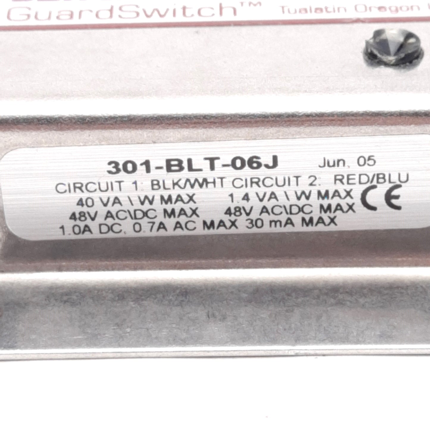 Used Sentrol 301-BLT-06J GaurdSwitch Safety Interlock, DPST 1NO 1NC, 0.3-0.6in, 48V