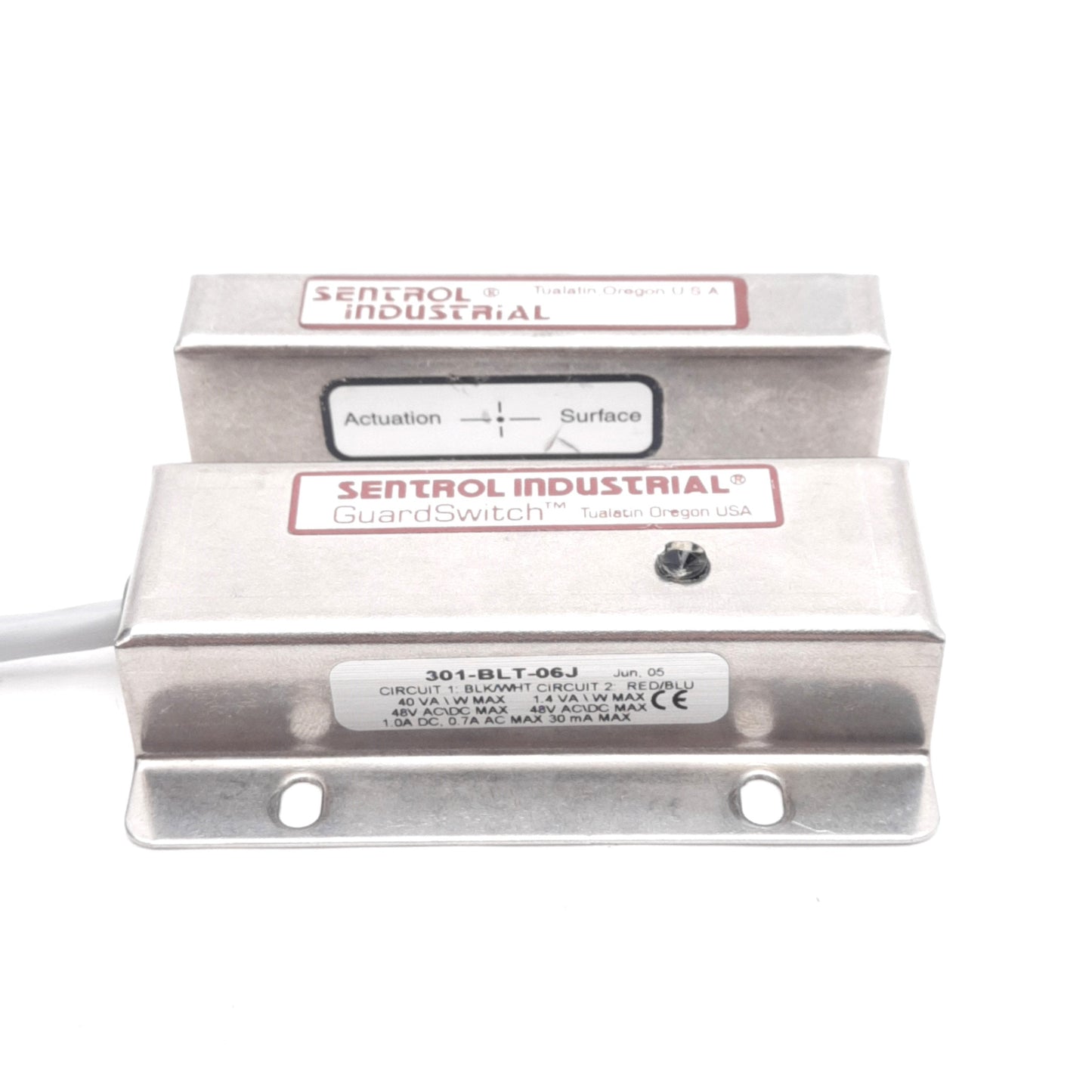 Used Sentrol 301-BLT-06J GaurdSwitch Safety Interlock, DPST 1NO 1NC, 0.3-0.6in, 48V