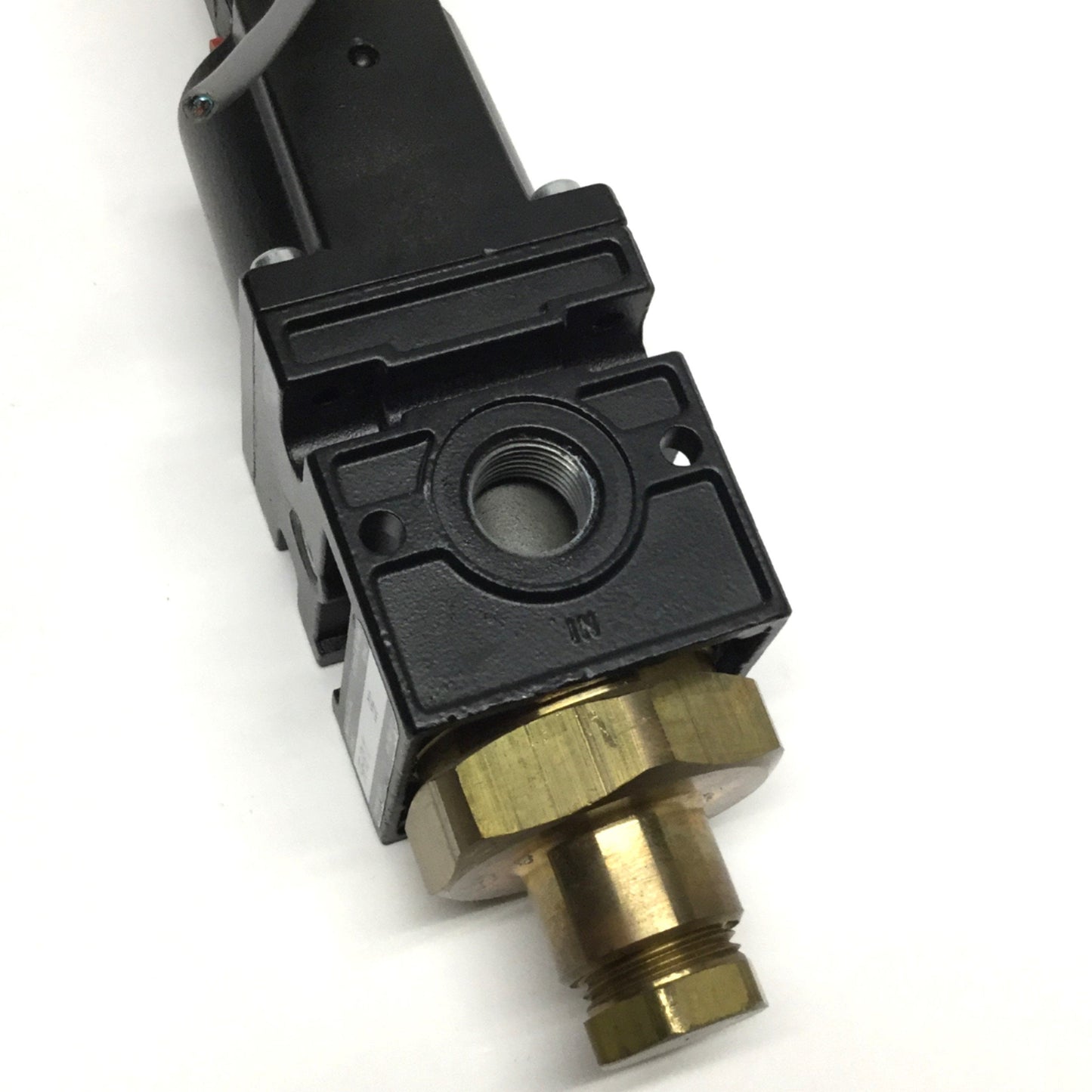 Used Watts S75-02M Quick Dump Solenoid Valve, 3/8" NPT, 145psi, 24VDC/48VAC
