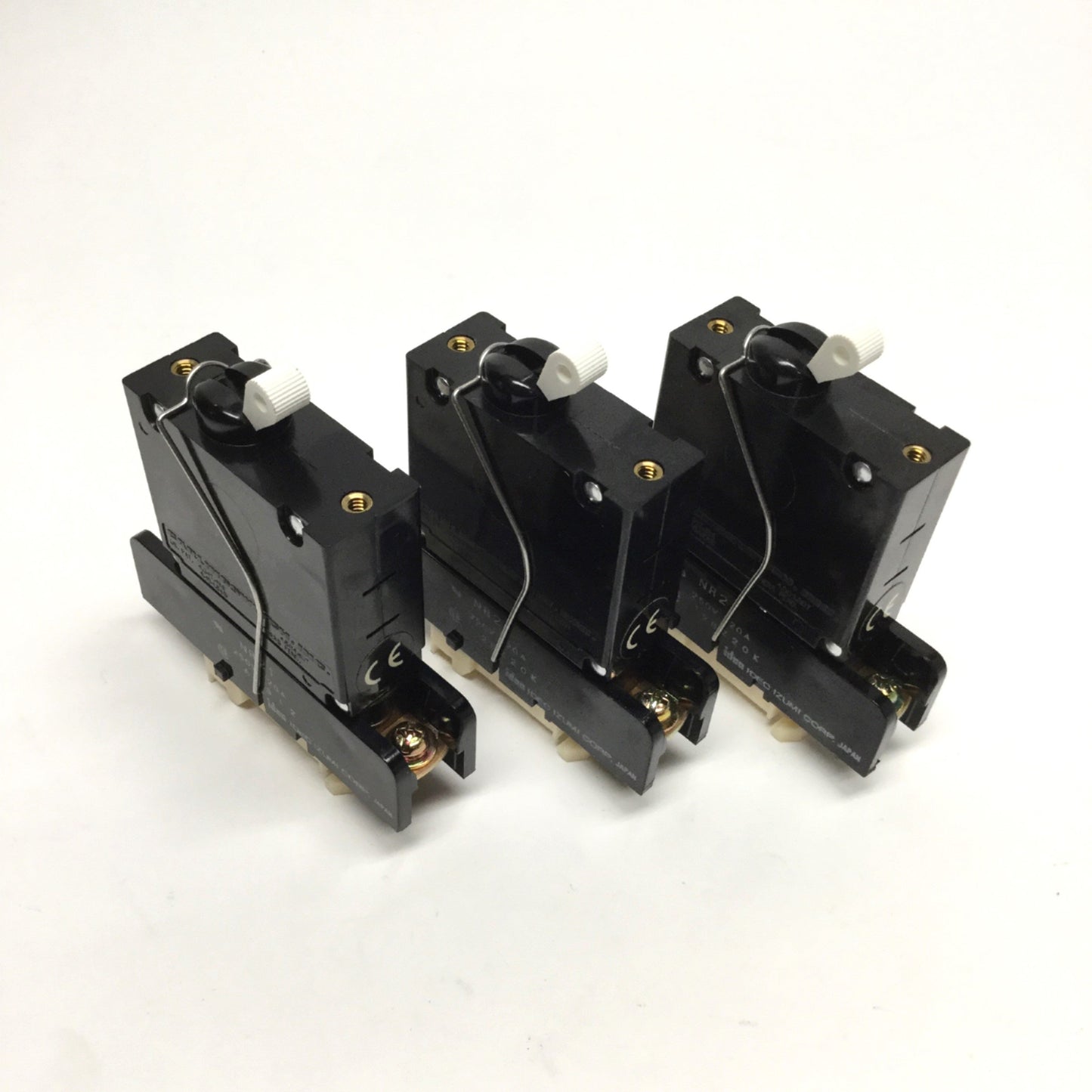 Used Lot of 3 Carling BA1-B0-14-475-111-D Circuit Breakers 1-Pole, 80VDC, 7.5A
