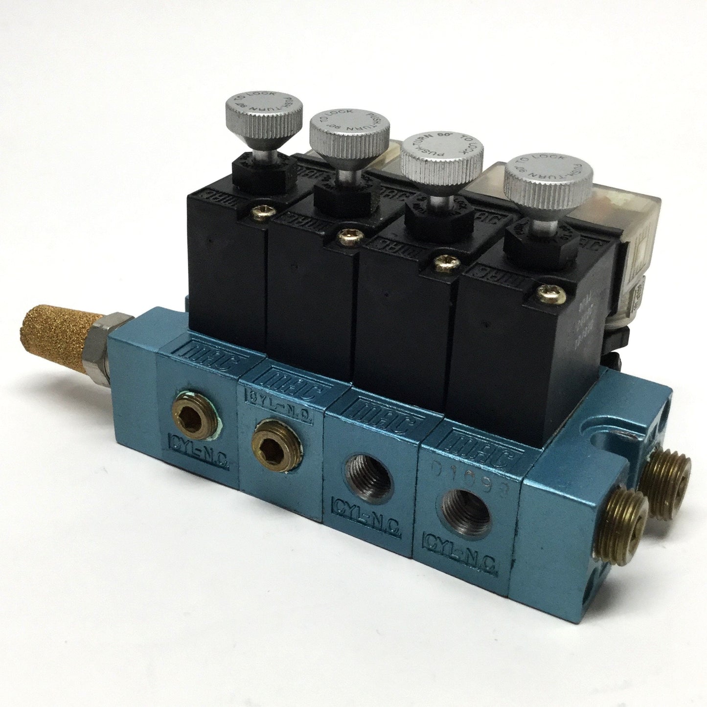 Used Bank of 4 MAC 35A-SAC-DDAJ-4KG Solenoid Valves 2-Position 3-Way NC 24VDC 1/4"NPT