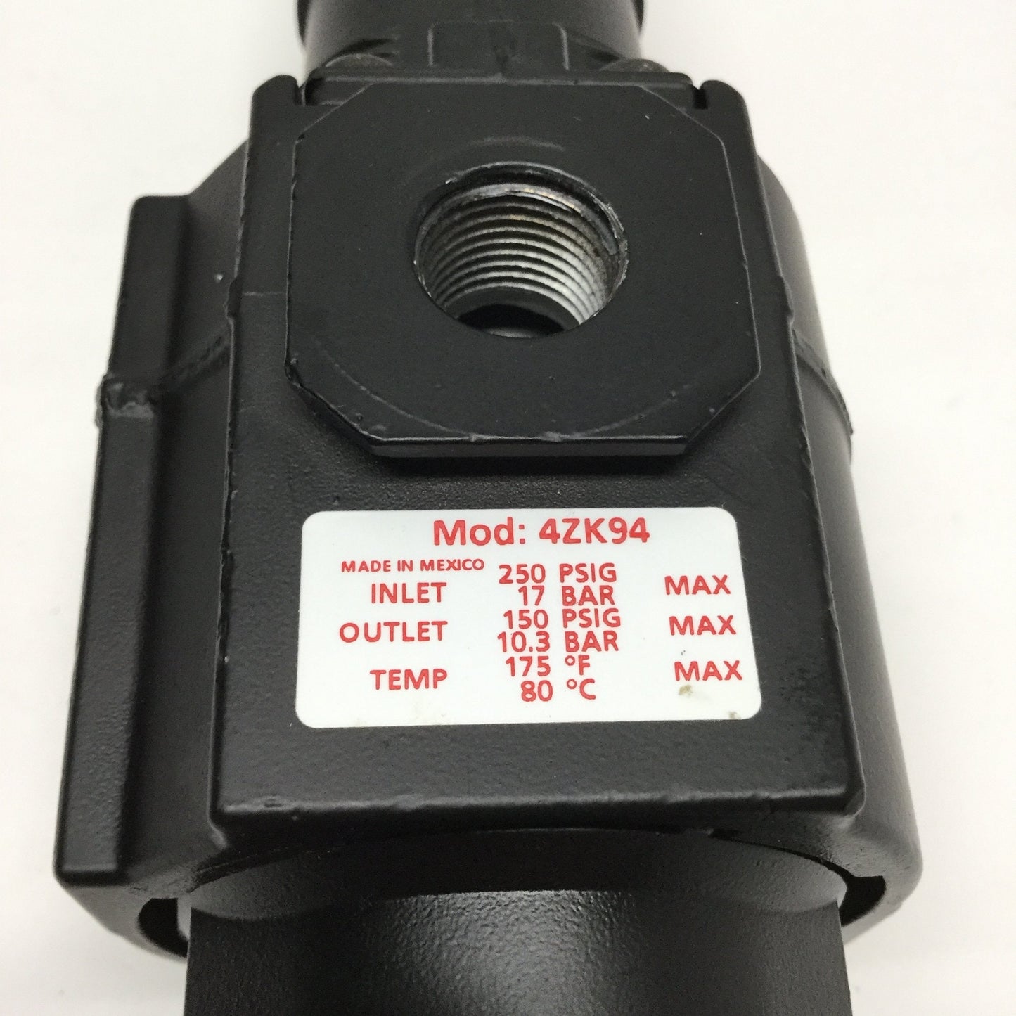 Used Dayton 4ZK94 Air Filter/Pressure Regulator 250psi In, 5-150psi, 3/8" NPT, 40µm