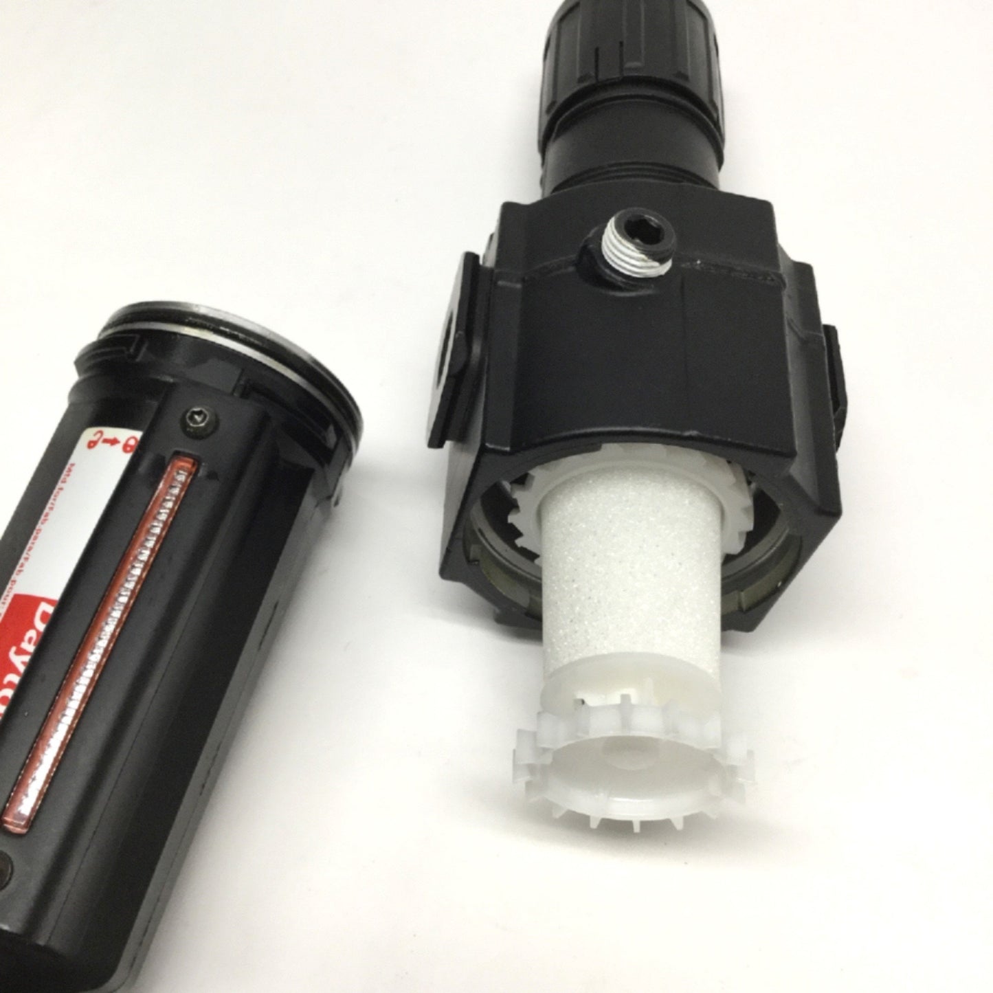 Used Dayton 4ZK94 Air Filter/Pressure Regulator 250psi In, 5-150psi, 3/8" NPT, 40µm