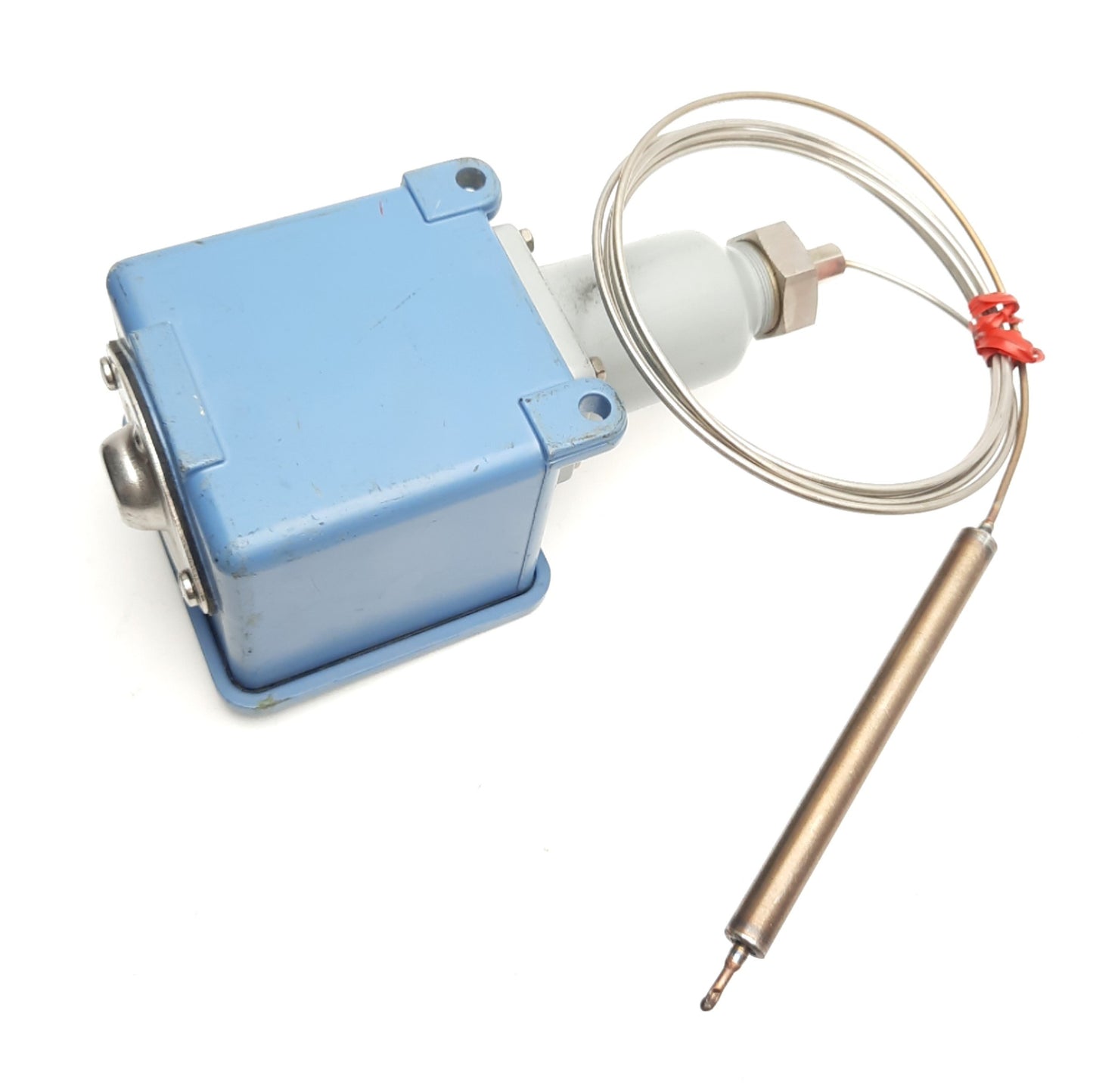 Used United Electric E105M9BB Temperature Switch, 540-1000°F, 15A 480VAC, 1/8" Probe